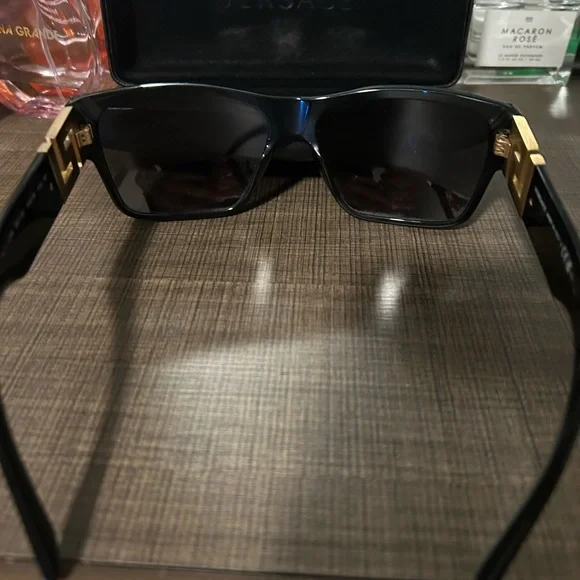 Versace Black and Gold Eyeglass Case - Picture 3 of 7